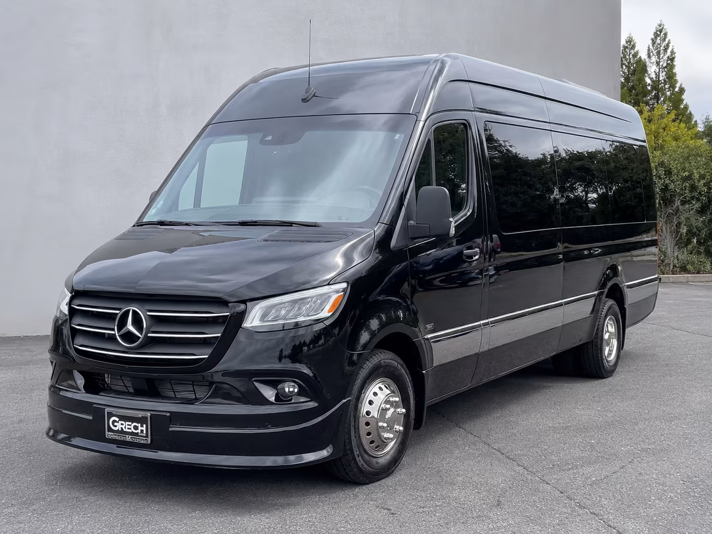 spokane airport transportation onboard seating