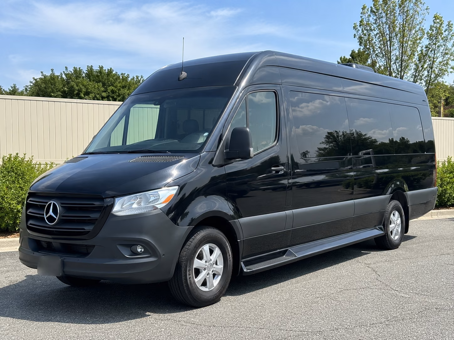 sprinter vans and smaller rides for intimate prom groups in spokane